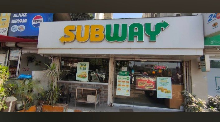 Subway Sunset Blvd Rd, Block
