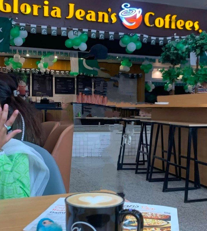 Gloria Jean's Coffees Lucky One Mall Karachi