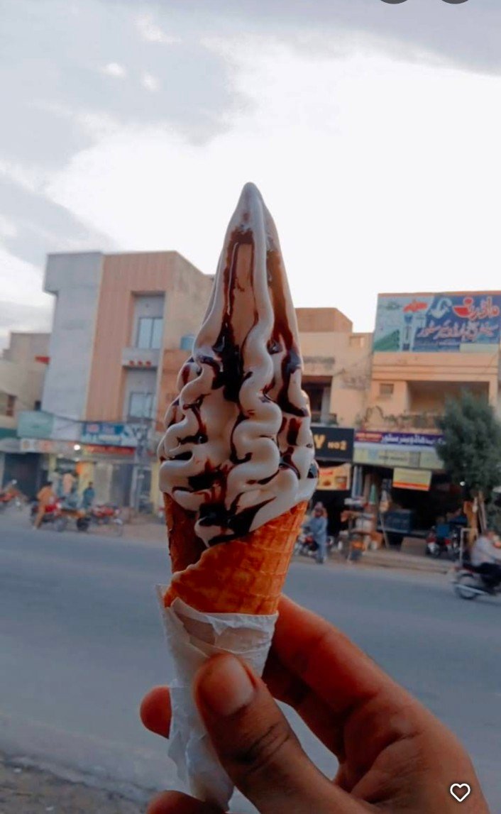 Faluda & Kulfa Ice Cream Siraj Nawaz