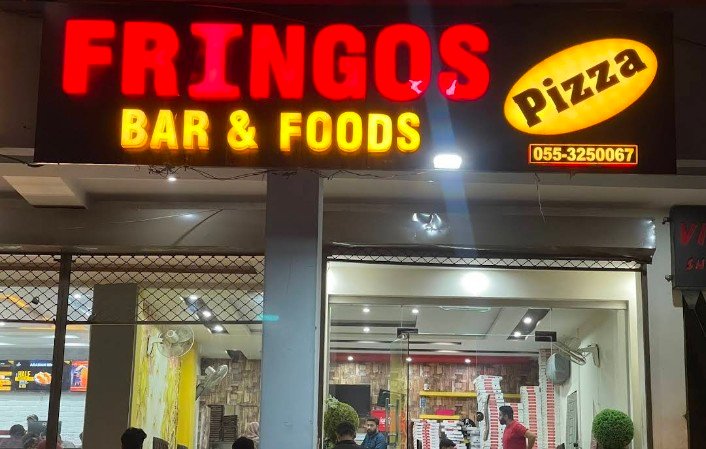 Fringos Pizza Food Bar. Gujranwala