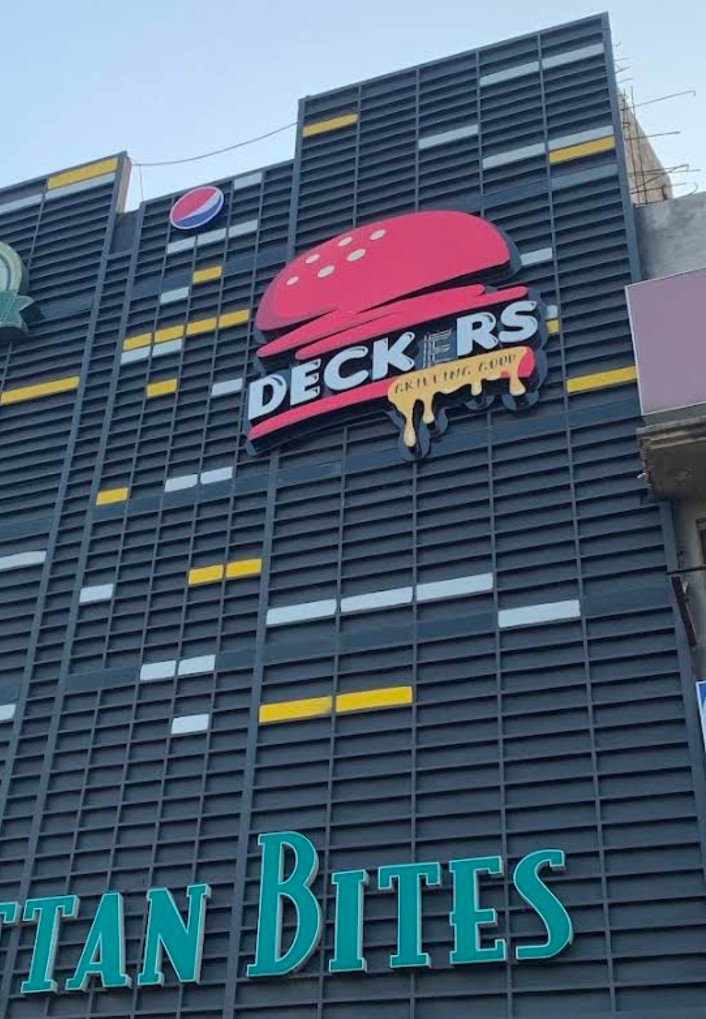 DECKERS