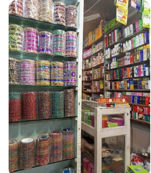 Bisma yashfa shopping santer