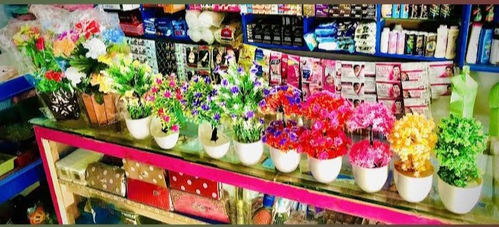 Akbar Shopping Center & Cosmetics Store