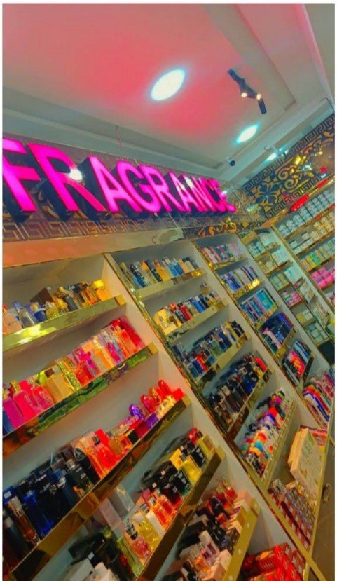 Colour crush cosmetics