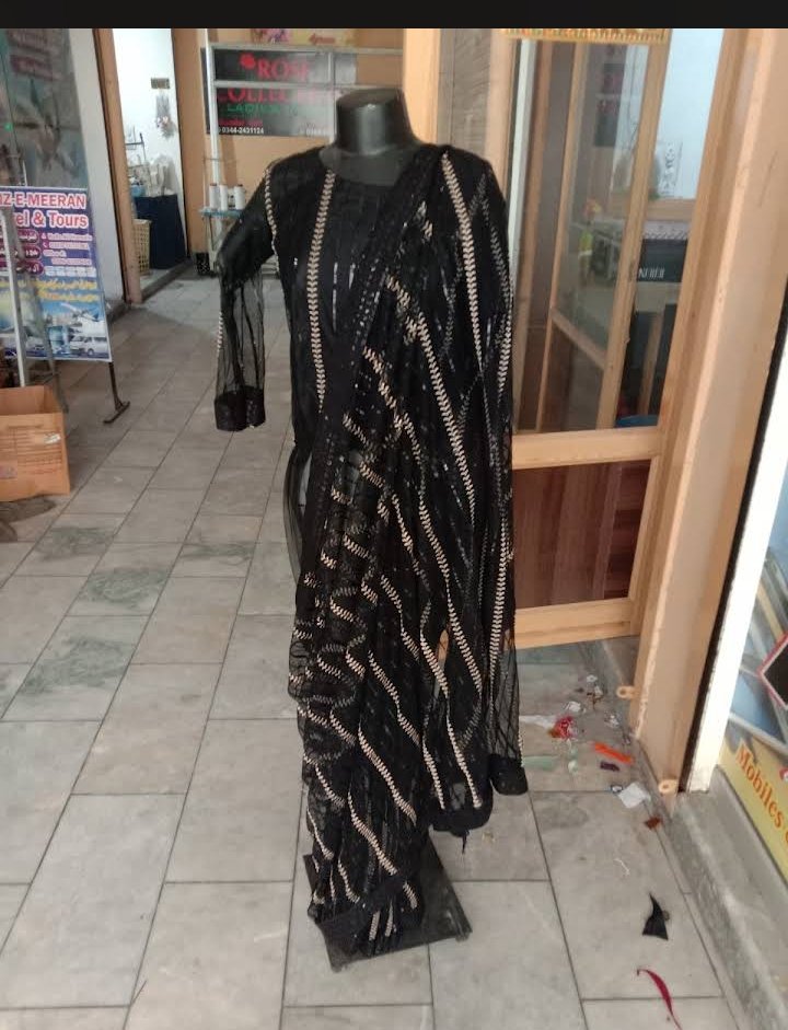 Rose ladies Taylor shop