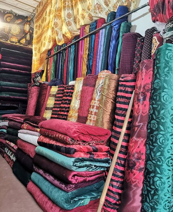 Baseer Khan Shopping Center