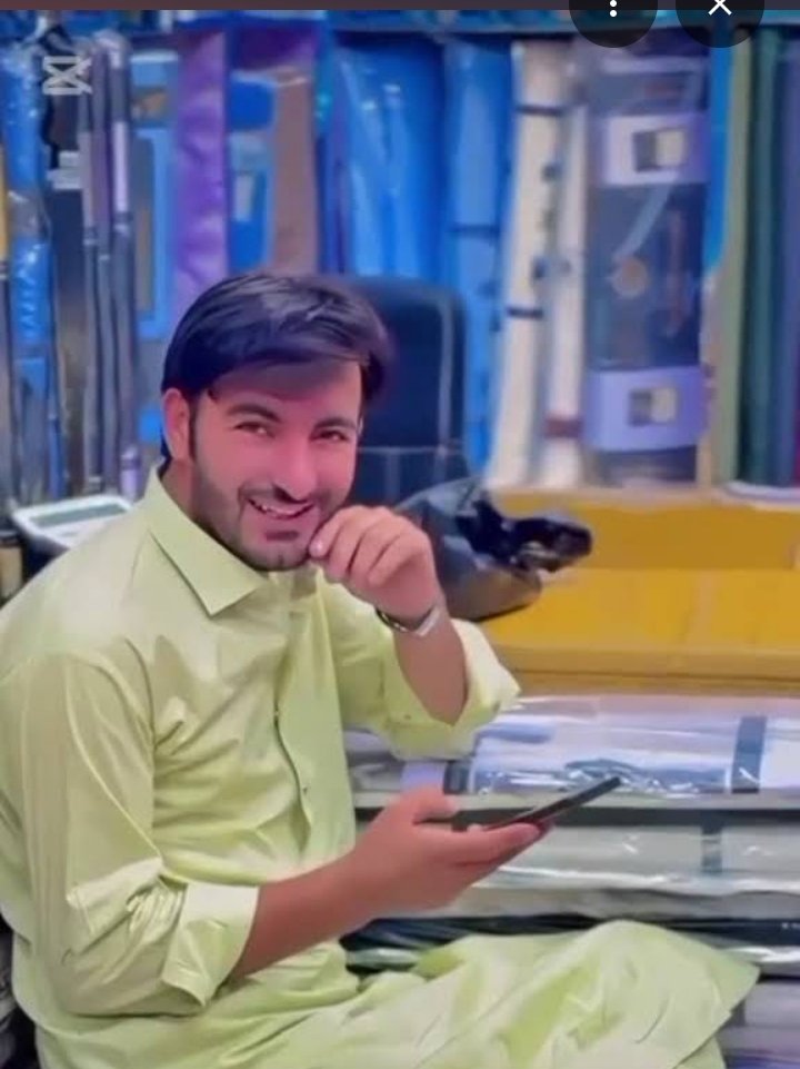 Abdul Khaliq Zari Store