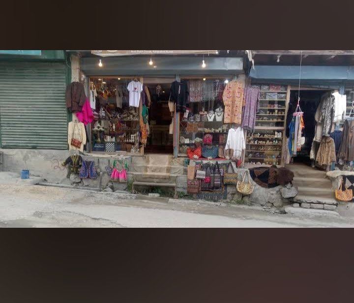 Hunza Vintage Treasures