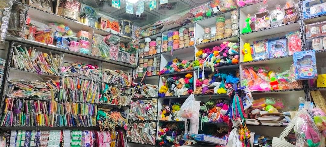 Azad Baig Cosmetics And Gift Center