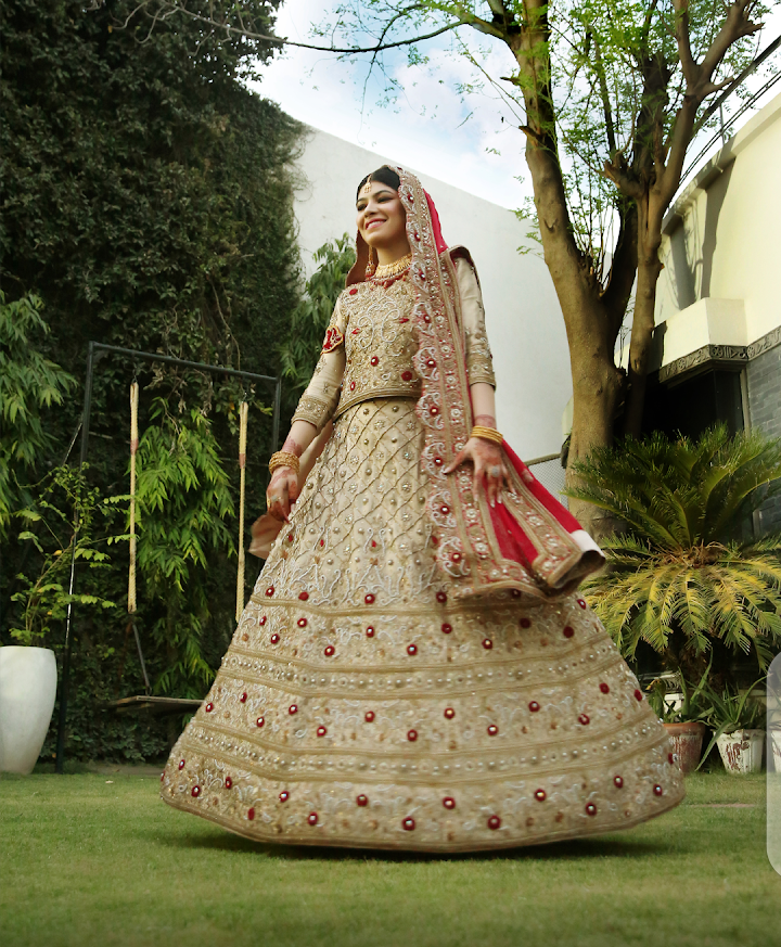 Shafaq n Kami salon  Best Salon  Studio in Lahore