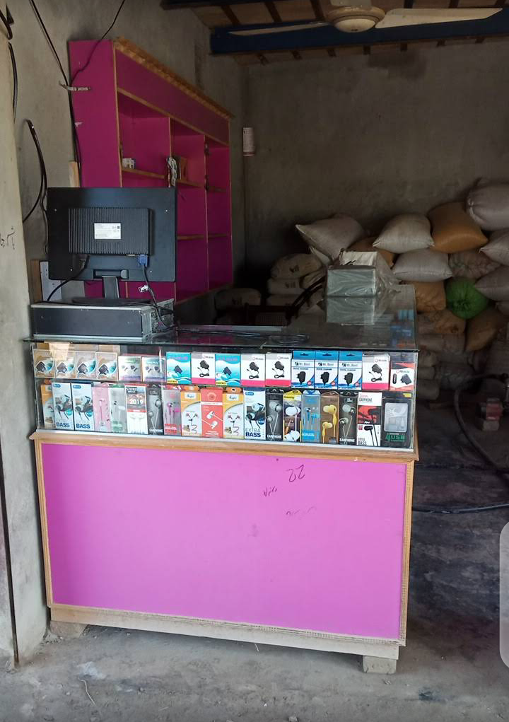 Bhatti mobile shop