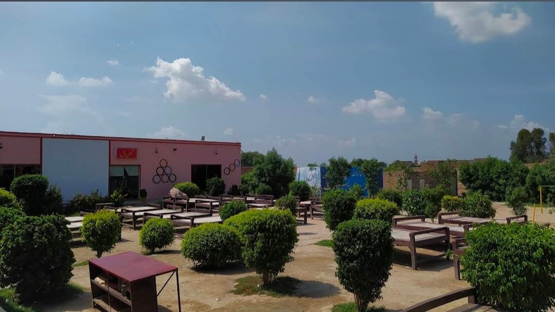 Roti boti restaurant Ali pur