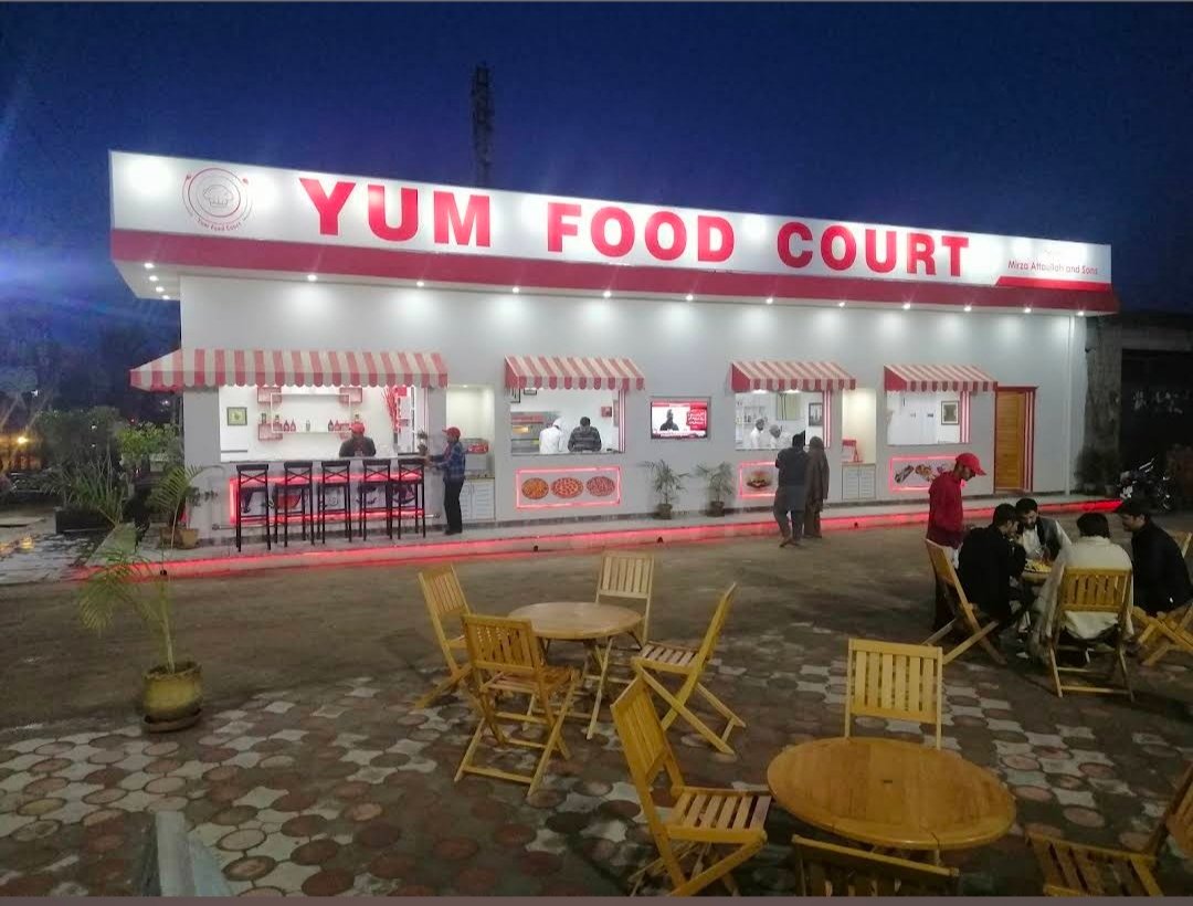 Yum food court