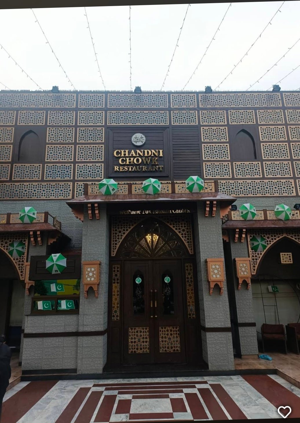 Chandni Chowk buffet restaurant