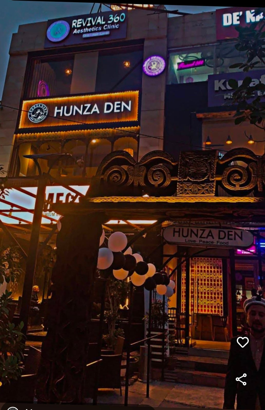 Hunza den
