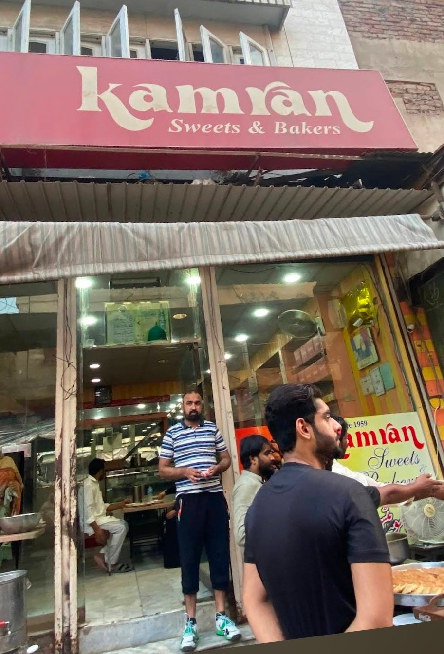 Kamran Sweets & Bakers