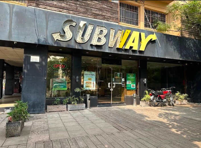 Subway college Rd F-7 markaz