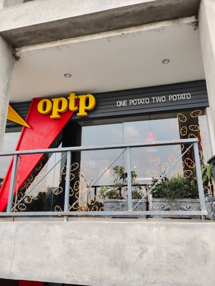 OPTP - Airport Enclave