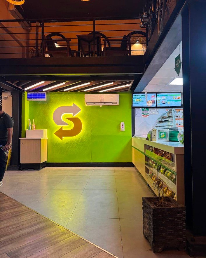 SUBWAY -MALL ROAD