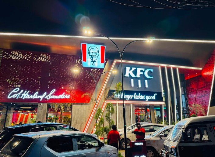KFC Main Boulevard Garden Town