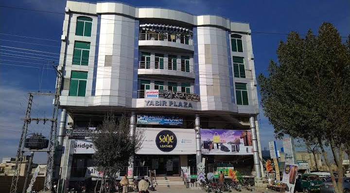 Yasir Plaza