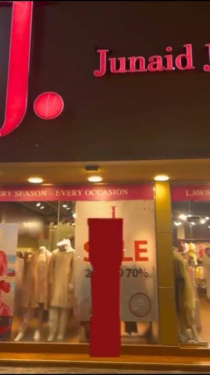 Junaid traders